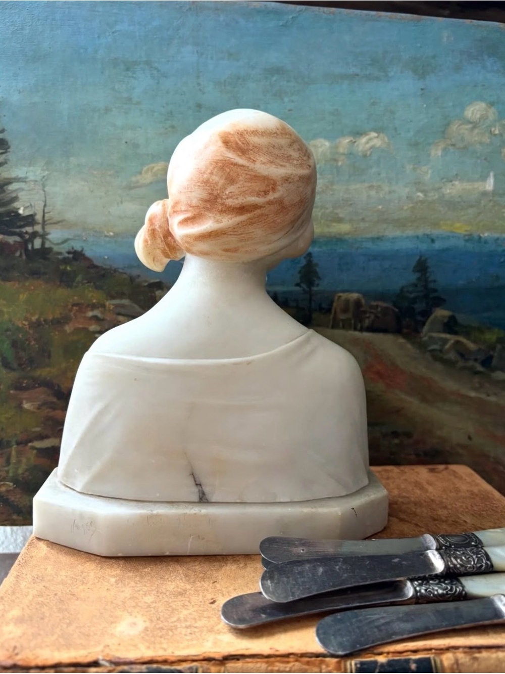White Marble Bust Sculpture - Classic Home Art Accent - Picture 6 of 8